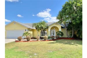 5732 39th St Cir E, Bradenton, FL 34203, Sold 11/26/21