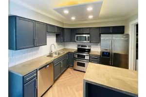 4373 Sandner Dr, Sarasota, FL 34243, Sold 11/30/21