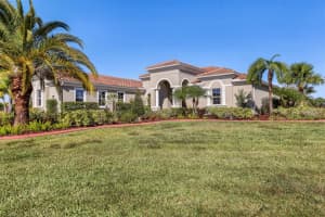 4910 Vasca Dr, Sarasota, FL 34240, Sold 12/09/21
