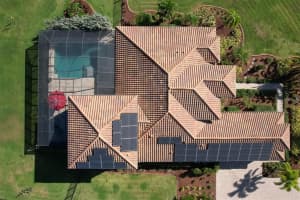 4910 Vasca Dr, Sarasota, FL 34240, Sold 12/09/21