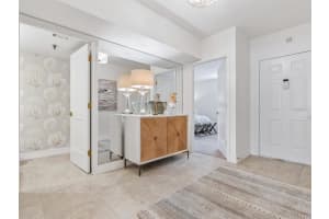 1445 Gulf of Mexico Dr, Longboat Key, FL 34228, Sold 02/15/22