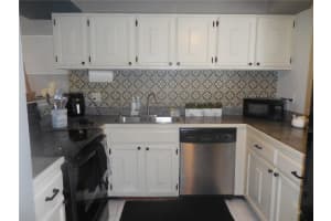 1801 Gulf Dr N, Bradenton Beach, FL 34217, Sold 12/17/21