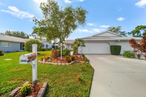 3666 Bonaventure Ct, Sarasota, FL 34243, Sold 12/07/21