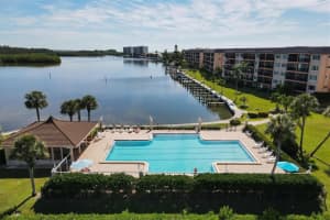 9011 Midnight Pass Rd, Sarasota, FL 34242, Sold 11/30/21