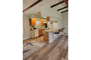 2550 W Burr Oak Ct, Sarasota, FL 34232, Sold 11/30/21