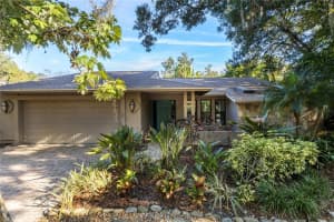 4087 Woodview Dr, Sarasota, FL 34232, Sold 12/21/21