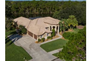 8312 Misty Lake Cir, Sarasota, FL 34241, Sold 12/13/21