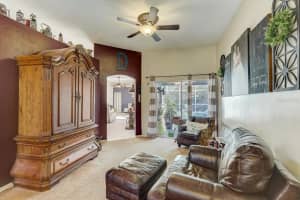 6243 38th St E, Bradenton, FL 34203, Sold 12/06/21