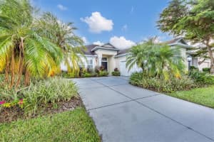 7914 Ashley Cir, Bradenton, FL 34201, Sold 12/27/21