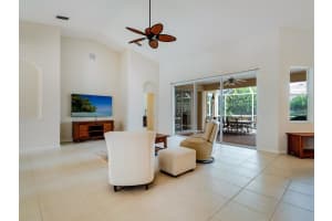 7806 Drayton Cir, Bradenton, FL 34201, Sold 12/07/21