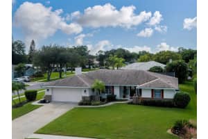 1528 Vermeer Dr, Nokomis, FL 34275, Sold 12/29/21