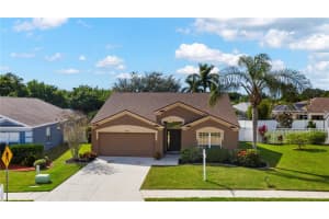 4920 Breakwater Dr, Bradenton, FL 34203, Sold 12/16/21