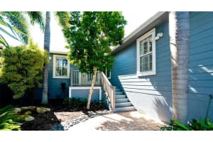 604 Baronet Ln, Holmes Beach, FL 34217, Sold 11/26/21
