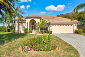 7137 42nd Ct E, Sarasota, FL 34243, Sold 01/21/22