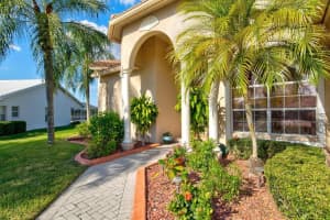 7137 42nd Ct E, Sarasota, FL 34243, Sold 01/21/22