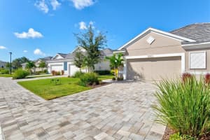 7620 Registrar Way, Sarasota, FL 34243, Sold 12/21/21