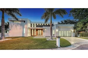 1881 Loma Linda St, Sarasota, FL 34239, Sold 01/14/22