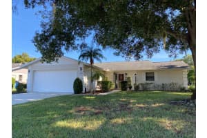 8225 Cypress Lake Dr, Sarasota, FL 34243, Sold 12/10/21