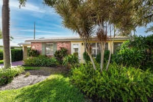 6145 Midnight Pass Rd, Sarasota, FL 34242, Sold 01/12/22