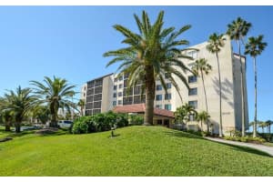 2045 Gulf of Mexico Dr, Longboat Key, FL 34228, Sold 12/30/21