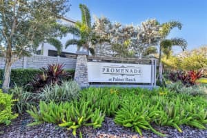 8657 Palmer Park Cir, Sarasota, FL 34238, Sold 12/03/21
