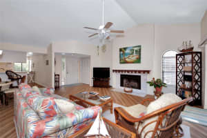 5748 Ashton Lake Dr, Sarasota, FL 34231, Sold 01/05/22