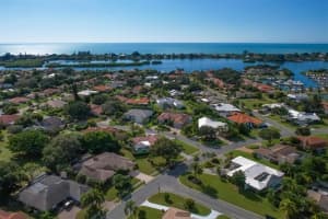 1516 Southbay Dr, Osprey, FL 34229, Sold 12/27/21