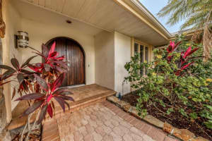 1516 Southbay Dr, Osprey, FL 34229, Sold 12/27/21