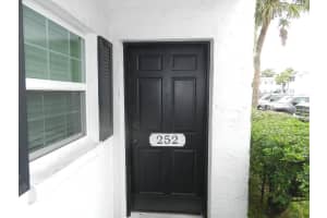 4504 3rd St Cir W, Bradenton, FL 34207, Sold 11/23/21
