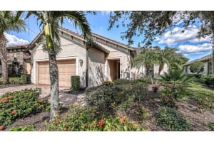 2420 Vaccaro Dr, Sarasota, FL 34231, Sold 12/30/21