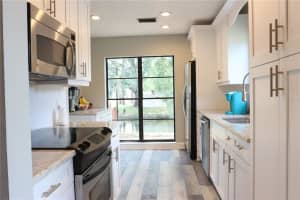 13810 Lazy Oak Dr, Tampa, FL 33613, Sold 11/29/21