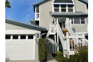 1293 Siesta Bayside Dr, Siesta Key, FL 34242, Sold 02/25/22