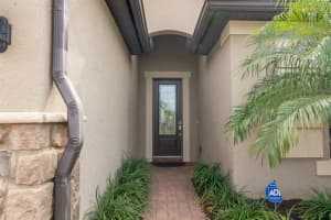 5975 Snowy Egret Dr, Sarasota, FL 34238, Sold 12/16/21