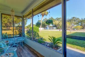 3212 Ramblewood Dr S, Sarasota, FL 34237, Sold 11/22/21