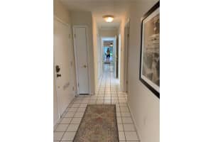 3334 Dartmouth Ln, Sarasota, FL 34239, Sold 12/20/21