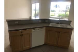 9006 PROVINCE STREET, SARASOTA, FL 34240 Sold 05/05/23