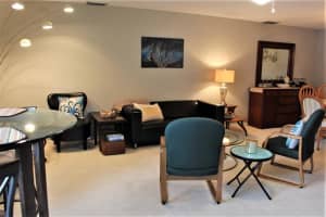 3526 N Village Ct, Sarasota, FL 34231, Sold 03/02/22