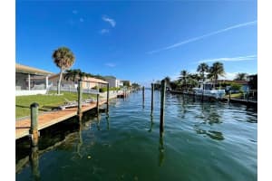 524 Halyard Ln, Longboat Key, FL 34228, Sold 01/18/22