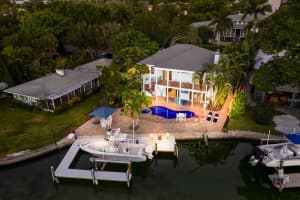 3532 Flamingo Ave, Sarasota, FL 34242, Sold 12/27/21