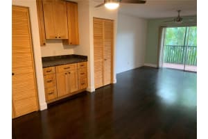 3700 S Osprey Ave, Sarasota, FL 34239, Sold 02/14/22