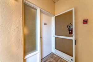 8630 Midnight Pass Rd, Sarasota, FL 34242, Sold 12/07/21