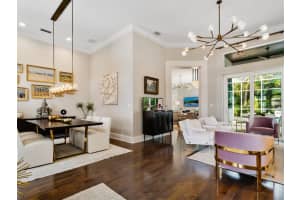 525 Bird Key Dr, Sarasota, FL 34236, Sold 01/28/22