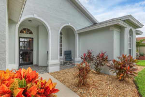 5117 40th St W, Bradenton, FL 34210, Sold 02/24/22