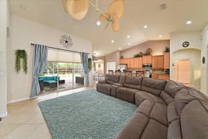5715 Lexington Dr, Parrish, FL 34219, Sold 12/20/21