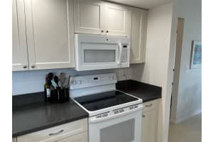4320 47th Ave W, Bradenton, FL 34210, Sold 11/30/21