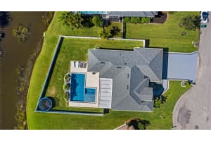 8906 Bernberry St, Sarasota, FL 34240, Sold 12/20/21