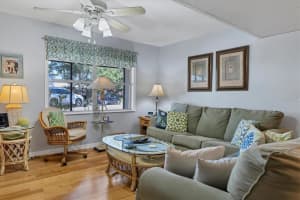 3255 Ramblewood Pl, Sarasota, FL 34237, Sold 01/18/22