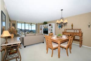 2045 Gulf of Mexico Dr, Longboat Key, FL 34228, Sold 12/17/21