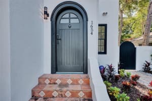 1654 Prospect St, Sarasota, FL 34239, Sold 03/21/22