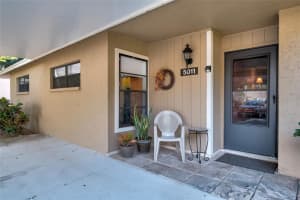 5011 Village Garden Dr, Sarasota, FL 34234, Sold 12/28/21